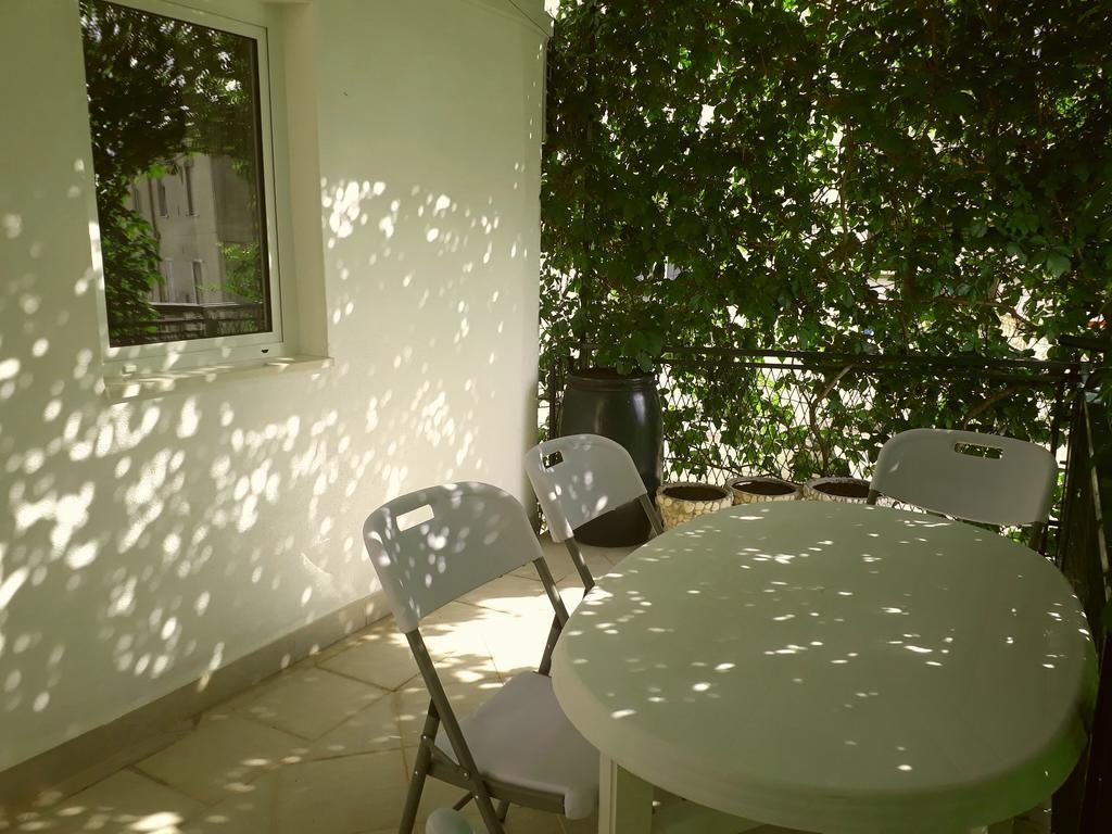 Pia Apartment ドゥギ・ラット エクステリア 写真