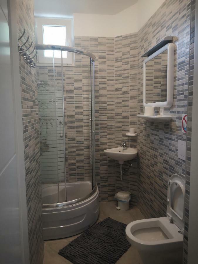 Pia Apartment ドゥギ・ラット エクステリア 写真